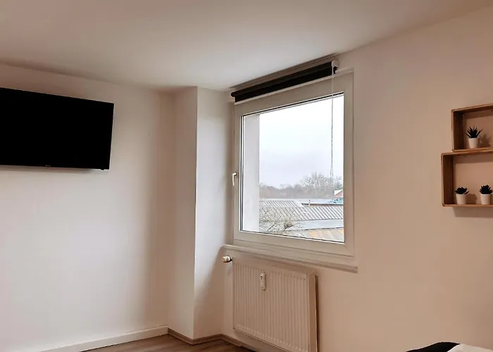 Exklusive Fuer Monteure In *