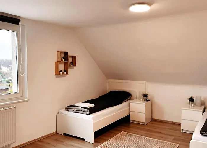 Exklusive Fuer Monteure In *